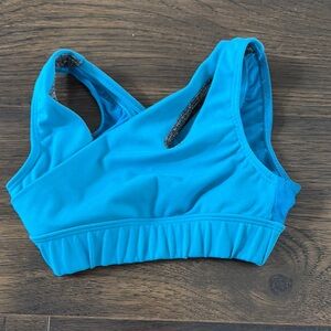 You medium five Dancewear top
